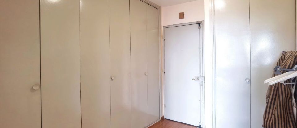 Apartment 4 rooms of 73 m² in Aubervilliers (93300)