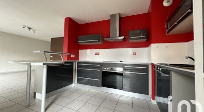 Appartement 4 pièces de 83 m² à Saint-Martin-d'Hères (38400)