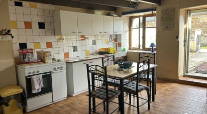 House 3 rooms of 60 m² in Saint-Malo-des-Trois-Fontaines (56490)