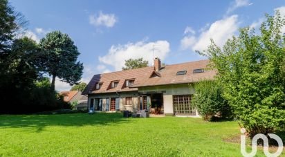 Architect house 10 rooms of 277 m² in Saulx-les-Chartreux (91160)