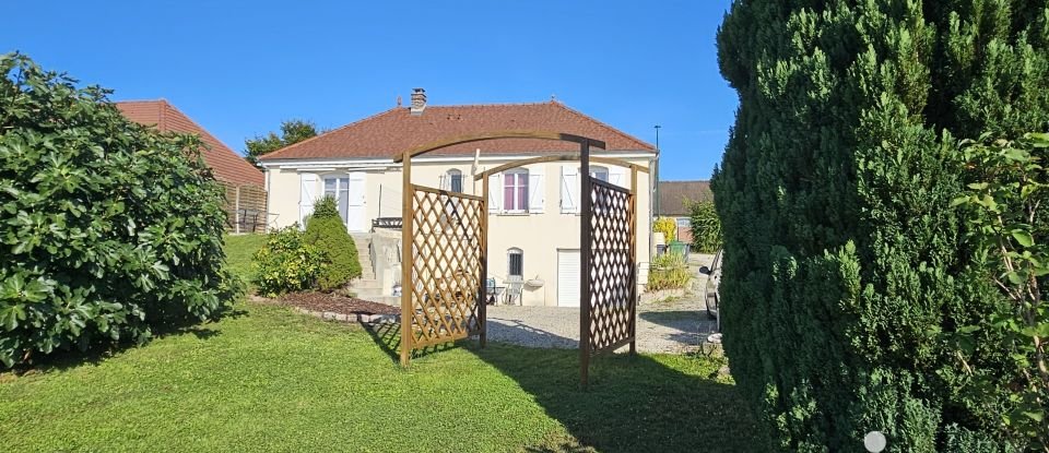 Maison traditionnelle 4 pièces de 96 m² à Sainte-Maure (10150)