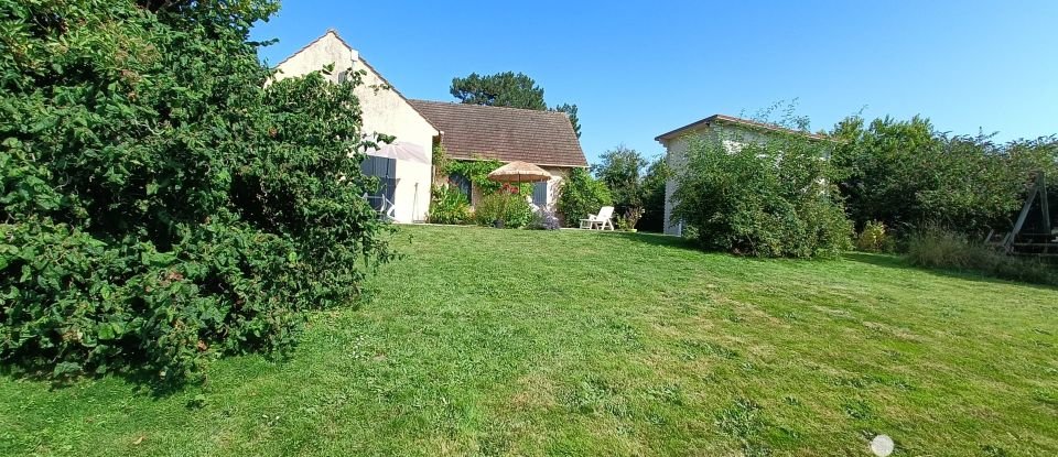 House 6 rooms of 130 m² in Grandchamp (78113)