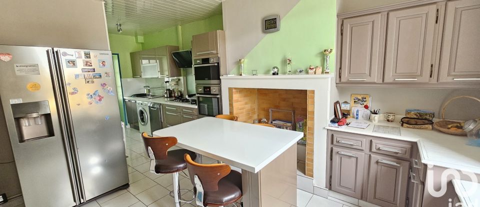 Maison 7 pièces de 140 m² à Le Coudray-Saint-Germer (60850)