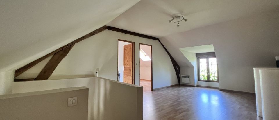 Maison 4 pièces de 187 m² à Gouvernes (77400)