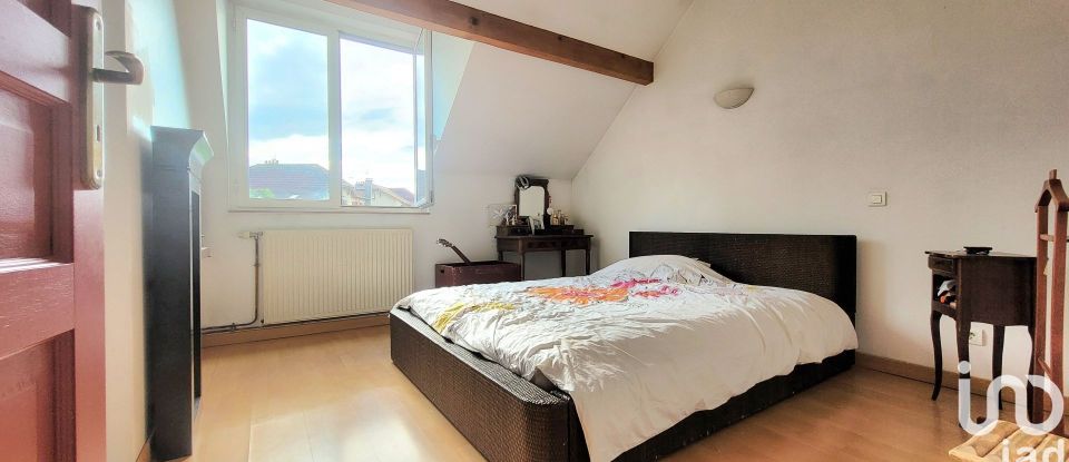 Maison 7 pièces de 154 m² à Beauvais (60000)