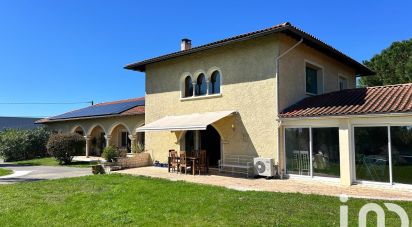 Traditional house 6 rooms of 192 m² in Montech (82700)