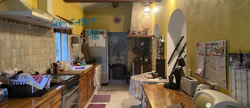 Traditional house 6 rooms of 150 m² in Solliès-Pont (83210)