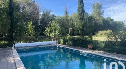 House 6 rooms of 102 m² in Saint-Rémy-de-Provence (13210)