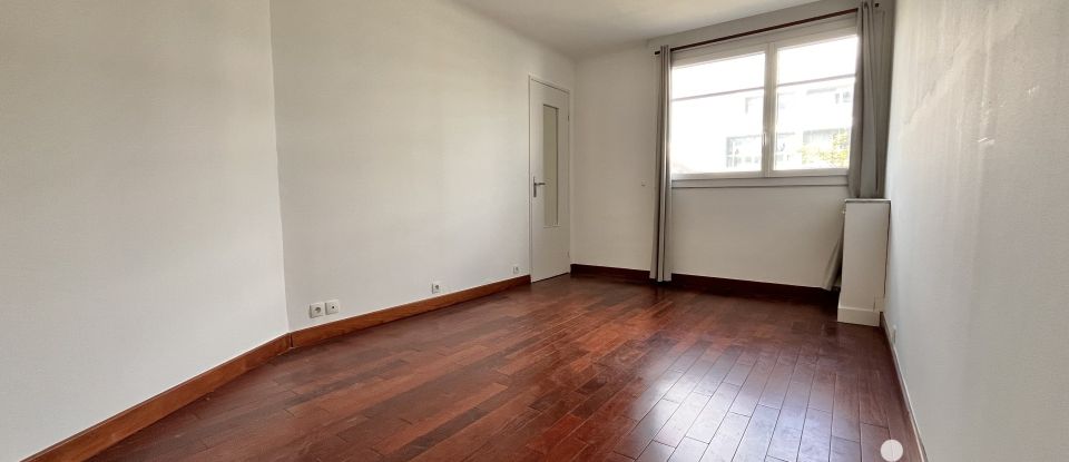 Appartement 4 pièces de 87 m² à Paris (75012)