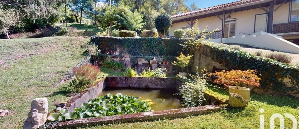 Maison traditionnelle 5 pièces de 130 m² à Mascaraàs-Haron (64330)