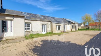 Maison 11 pièces de 286 m² à Neuville-aux-Bois (45170)