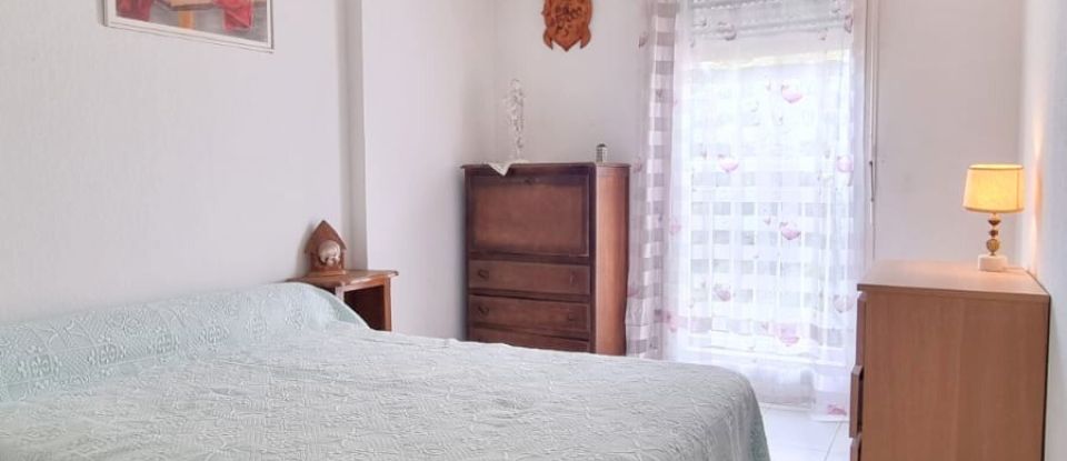 Appartement 3 pièces de 67 m² à Hyères (83400)