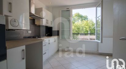 Appartement 3 pièces de 72 m² à Compiègne (60200)