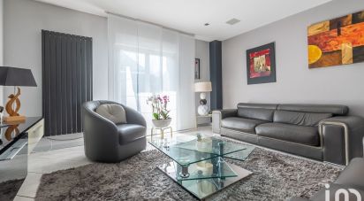 Maison 7 pièces de 171 m² à Chieulles (57070)