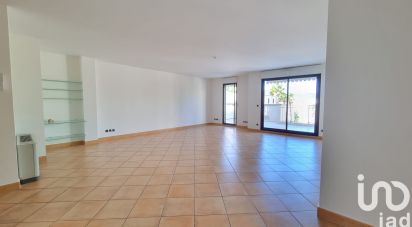 Appartement 4 pièces de 105 m² à Hyères (83400)