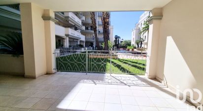 Appartement 3 pièces de 75 m² à Hyères (83400)