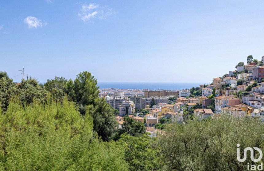 Apartment 3 rooms of 67 m² in Nice (06100)