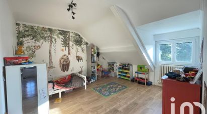 Maison 5 pièces de 107 m² à Chézy-en-Orxois (02810)