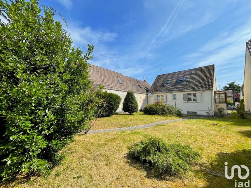 Maison 4 pièces de 105 m² à Tremblay-en-France (93290)