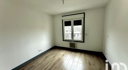 Apartment 3 rooms of 75 m² in Breuillet (91650)