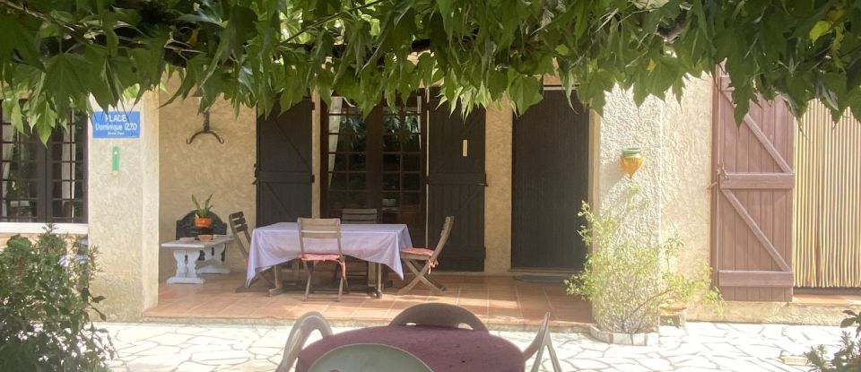 Traditional house 4 rooms of 129 m² in Cogolin (83310)