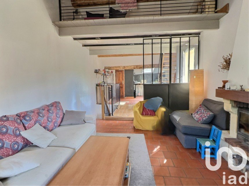 Vente Appartement 75m² 3 Pièces à Meyrargues (13650) - Iad France