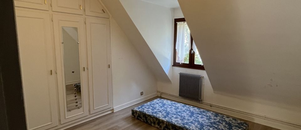 Town house 8 rooms of 124 m² in Mont-Dore (63240)