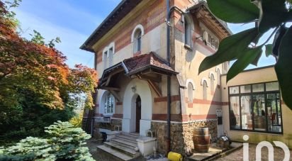 House 7 rooms of 150 m² in Brunoy (91800)