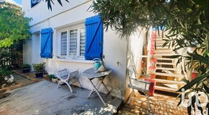 Cottage 3 rooms of 80 m² in Gruissan (11430)