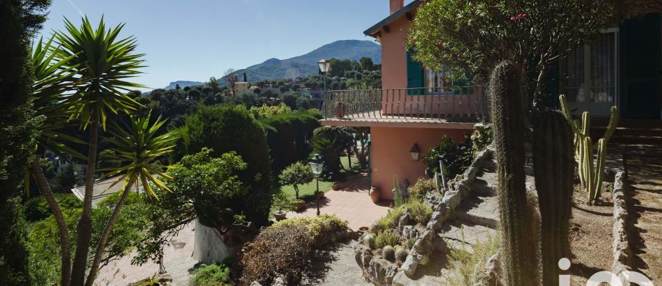 House 5 rooms of 133 m² in Menton (06500)