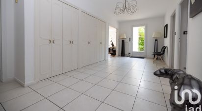 Maison 12 pièces de 344 m² à Plescop (56890)