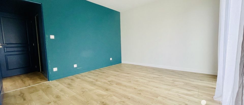 Pavillon 3 pièces de 84 m² à Marby (08260)