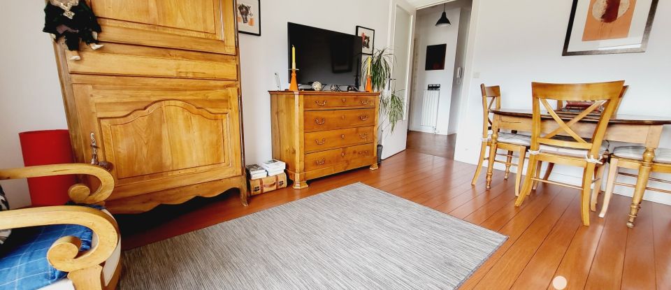 Apartment 2 rooms of 52 m² in Chambéry (73000)