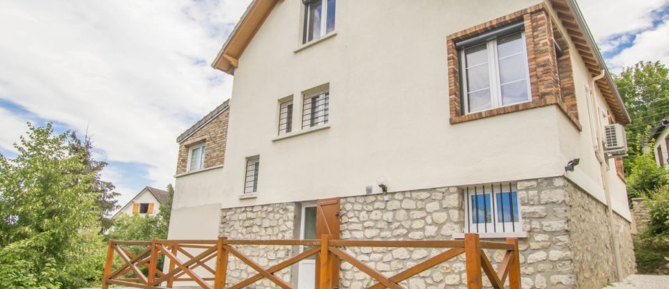 Maison 4 pièces de 120 m² à Montlhéry (91310)