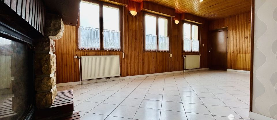 House 5 rooms of 102 m² in Saint-Quentin (02100)