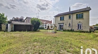 Traditional house 6 rooms of 121 m² in Vierzon (18100)