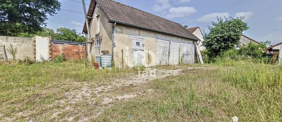 Traditional house 6 rooms of 121 m² in Vierzon (18100)