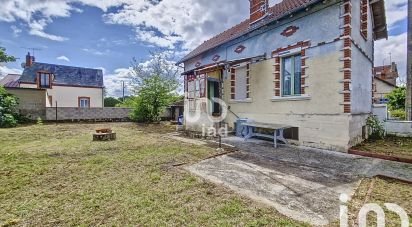 Traditional house 2 rooms of 40 m² in Vierzon (18100)