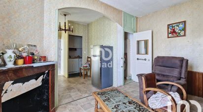 Traditional house 2 rooms of 40 m² in Vierzon (18100)