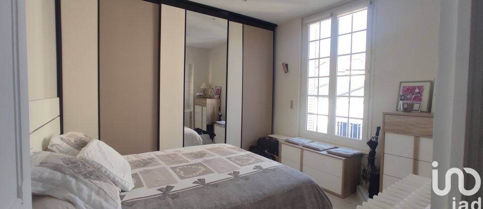 Appartement 3 pièces de 81 m² à Vichy (03200)