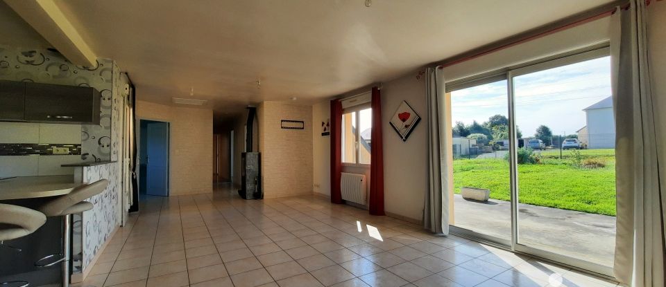 House 7 rooms of 117 m² in Saint-Jean-Kerdaniel (22170)