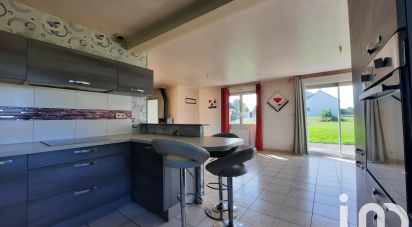 House 7 rooms of 117 m² in Saint-Jean-Kerdaniel (22170)