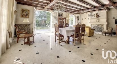 Traditional house 8 rooms of 206 m² in Yerres (91330)