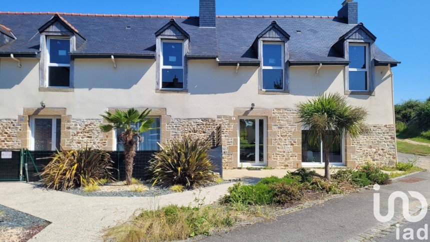 Longere 5 rooms of 105 m² in Saint-Aubin-d'Aubigné (35250)