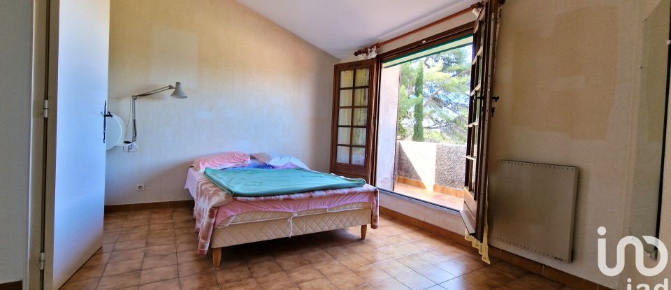 Traditional house 5 rooms of 119 m² in Sanary-sur-Mer (83110)