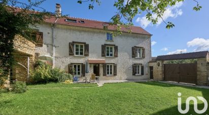 House 7 rooms of 196 m² in Frémainville (95450)