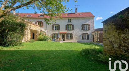 House 7 rooms of 196 m² in Frémainville (95450)