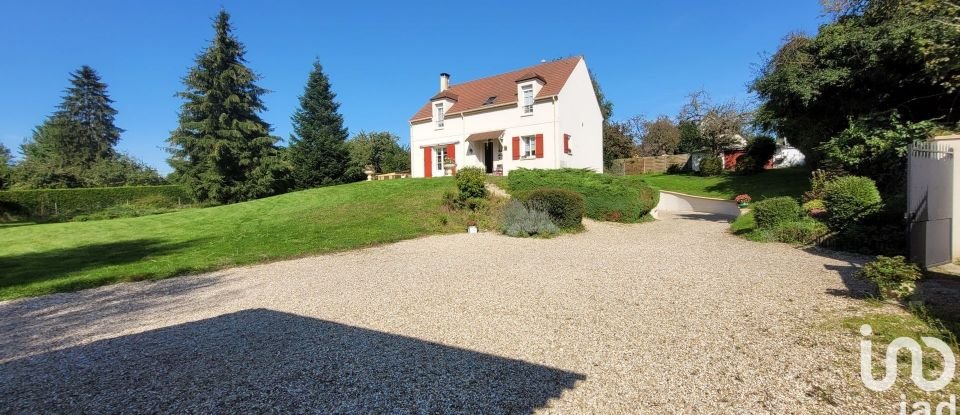 House 6 rooms of 140 m² in Gisors (27140)