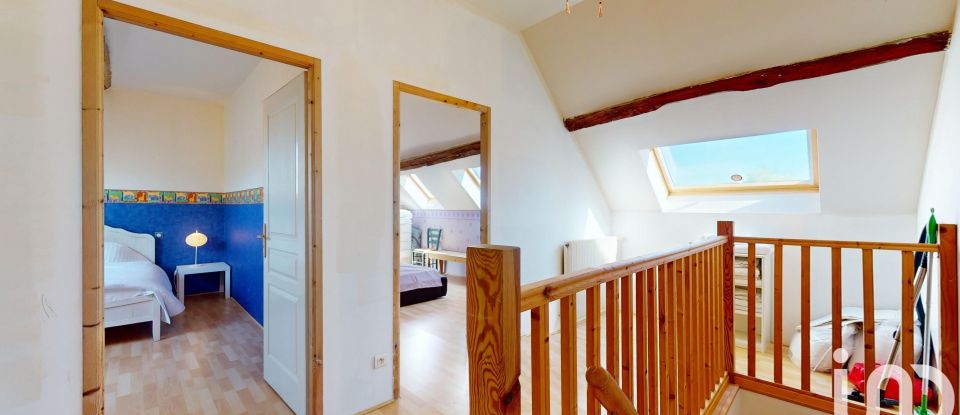 Maison 6 pièces de 160 m² à Escamps (89240)