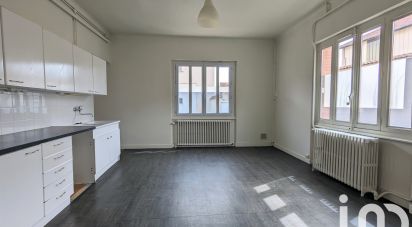 Demeure 5 pièces de 165 m² à Rillieux-la-Pape (69140)